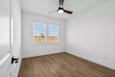 12826 Old Fashion Circle, Mont Belvieu, TX 77535 - Photo 18