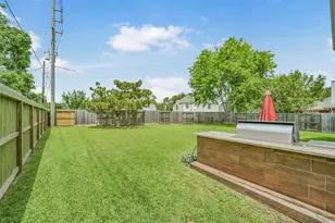 3238 Banksfield Ct, Katy, TX 77494 - Photo 14
