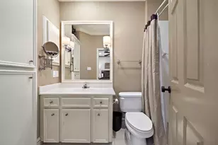 1229 Ripple Creek Dr, Houston, TX 77057 - Photo 18