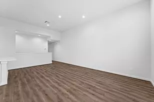 2110 Dewalt St, Houston, TX 77088 - Photo 8