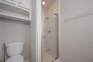 15714 Sylvan Lake Dr, Houston, TX 77062 - Photo 20