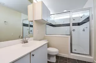 824 Robin St, Houston, TX 77019 - Photo 16