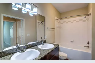 2951 N Loop 336 W #625, Conroe, TX 77304 - Photo 12