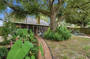 2216 Peach Ln, Pasadena, TX 77502 - Photo 32