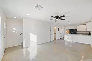 543 Delmar St, San Antonio, TX 78210 - Photo 4