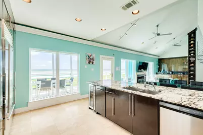 22002 Kennedy Drive, Galveston, TX 77554 - Photo 10