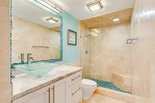 22002 Kennedy Dr, Galveston, TX 77554 - Photo 14