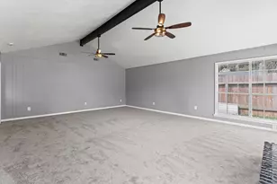819 Gilpin St, Houston, TX 77034 - Photo 16