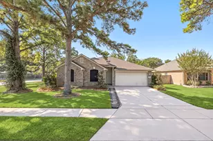 18403 Maple Mill Dr, Cypress, TX 77429 - Photo 2