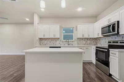 8025 Virgil Street, Houston, TX 77088 - Photo 6