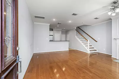 707 W Heights Hollow Lane, Houston, TX 77007 - Photo 10