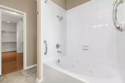 707 W Heights Hollow Lane, Houston, TX 77007 - Photo 14