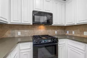 707 W Heights Hollow Ln, Houston, TX 77007 - Photo 6