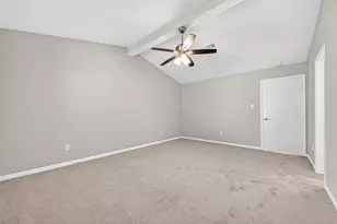 1307 Hitherfield Dr, Sugar Land, TX 77498 - Photo 18