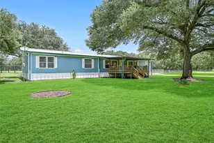 18424 Ave A, Alvin, TX 77511 - Photo 2