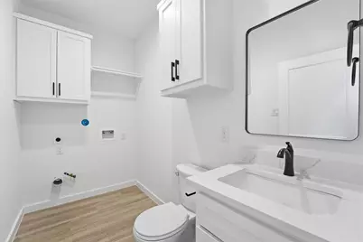 524 N 4th Street, La Porte, TX 77571 - Photo 2