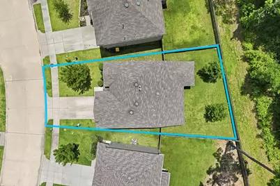 4182 Hidden Timbers Lane, Conroe, TX 77304 - Photo 2