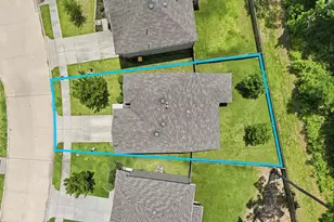 4182 Hidden Timbers Ln, Conroe, TX 77304 - Photo 2