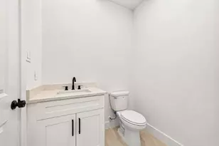 7826 Beckley St, Houston, TX 77088 - Photo 10