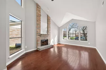 10707 Staghill Drive, Houston, TX 77064 - Photo 8