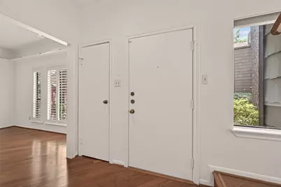 11711 Memorial Drive #659, Houston, TX 77024 - Photo 4