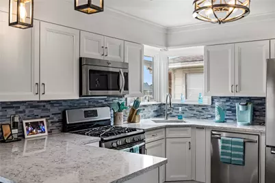 967 Bonita Street, Bayou Vista, TX 77563 - Photo 16