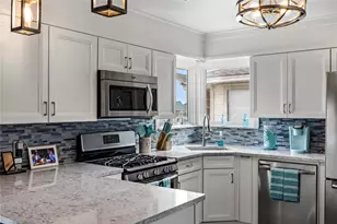 967 Bonita St, Bayou Vista, TX 77563 - Photo 16