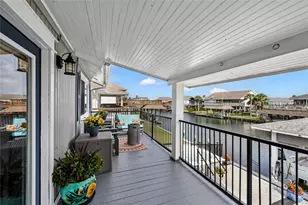 967 Bonita St, Bayou Vista, TX 77563 - Photo 2