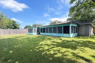 6230 Knoll West Dr, Houston, TX 77072 - Photo 40