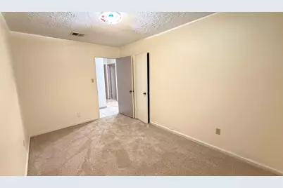 6230 Knollwest Drive, Houston, TX 77072 - Photo 18