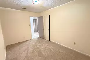 6230 Knoll West Dr, Houston, TX 77072 - Photo 18