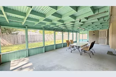 6230 Knollwest Drive, Houston, TX 77072 - Photo 38