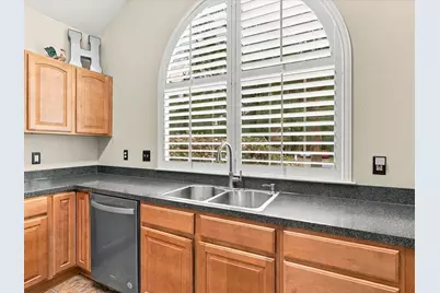 306 Sherwood Forest Street, Conroe, TX 77316 - Photo 18