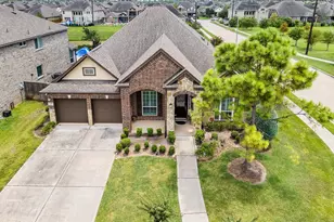 2309 Rosehill Gdn Trl, Pearland, TX 77089 - Photo 2