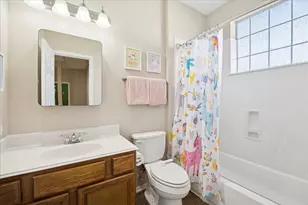 3332 Masters Point Dr, Houston, TX 77091 - Photo 16