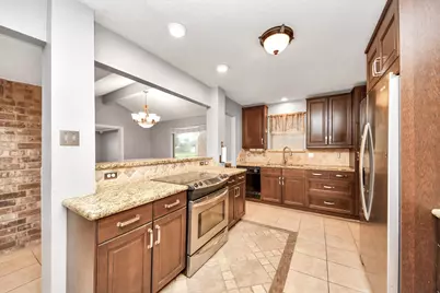 5409 Stone Creek Drive, La Porte, TX 77571 - Photo 6