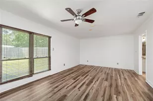 1630 Cypress Ln, Houston, TX 77339 - Photo 18