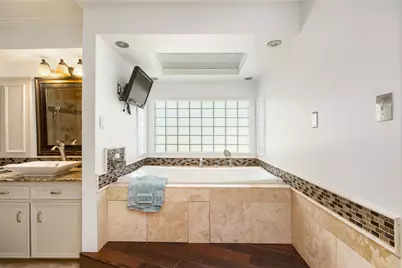 1630 Cypress Lane, Houston, TX 77339 - Photo 22
