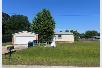 16268 Wrangler Avenue, Conroe, TX 77302 - Photo 2