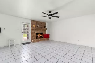 11030 Hayslip Ln, Houston, TX 77041 - Photo 6