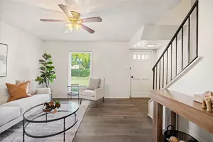 7148 Crownwest St, Houston, TX 77072 - Photo 10