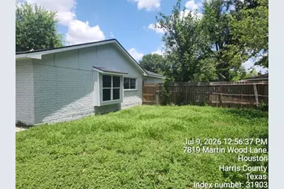7819 Martin Wood Lane, Houston, TX 77086 - Photo 14