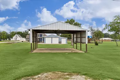 9203 Avenue G, Liverpool, TX 77577 - Photo 42