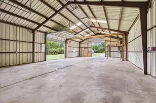 9203 Avenue G, Liverpool, TX 77577 - Photo 40