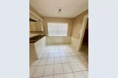 3247 Little Bear Drive, Houston, TX 77339 - Photo 8