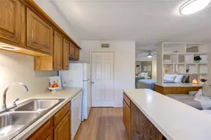 1311 Antoine Dr, Houston, TX 77055 - Photo 4