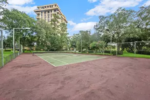 14655 Champion Forest Dr, Houston, TX 77069 - Photo 20