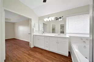 1427 Redwood Village Cir, Spring, TX 77386 - Photo 34