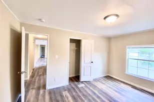 11720 W Small Oak Ln, Willis, TX 77378 - Photo 12