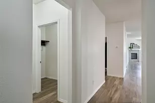 2214 Timberland Country Ct, Conroe, TX 77304 - Photo 12